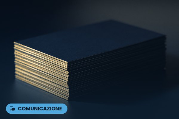 Smetti di distribuire spazzatura: Perché ho deciso di "uccidere" il mio vecchio biglietto da visita (e come puoi guadagnarci anche tu)